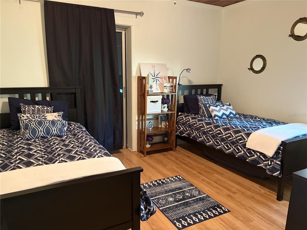421 Riviera Street - Photo 12
