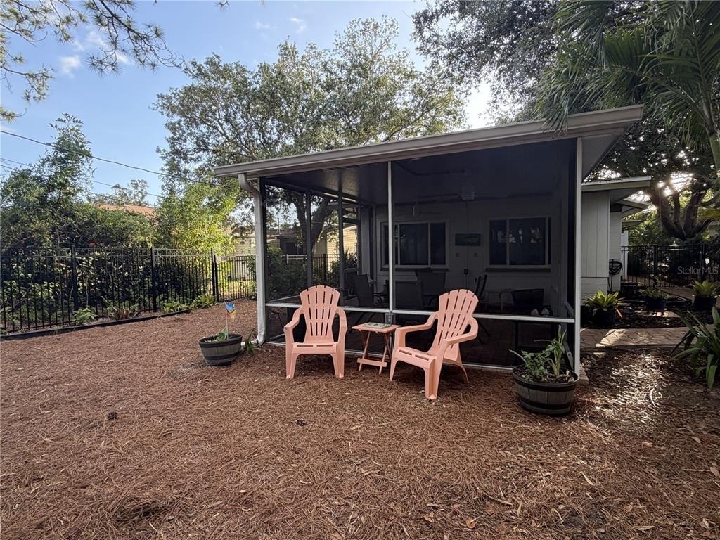 421 Riviera Street - Photo 20