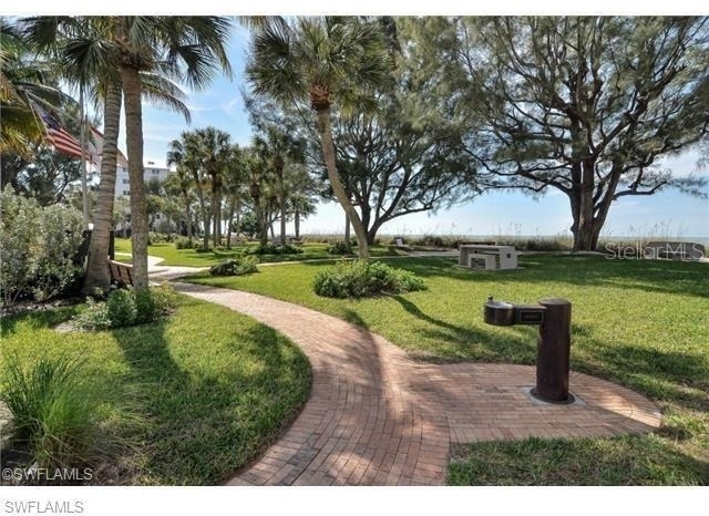 1900 Alamanda Drive - Photo 13