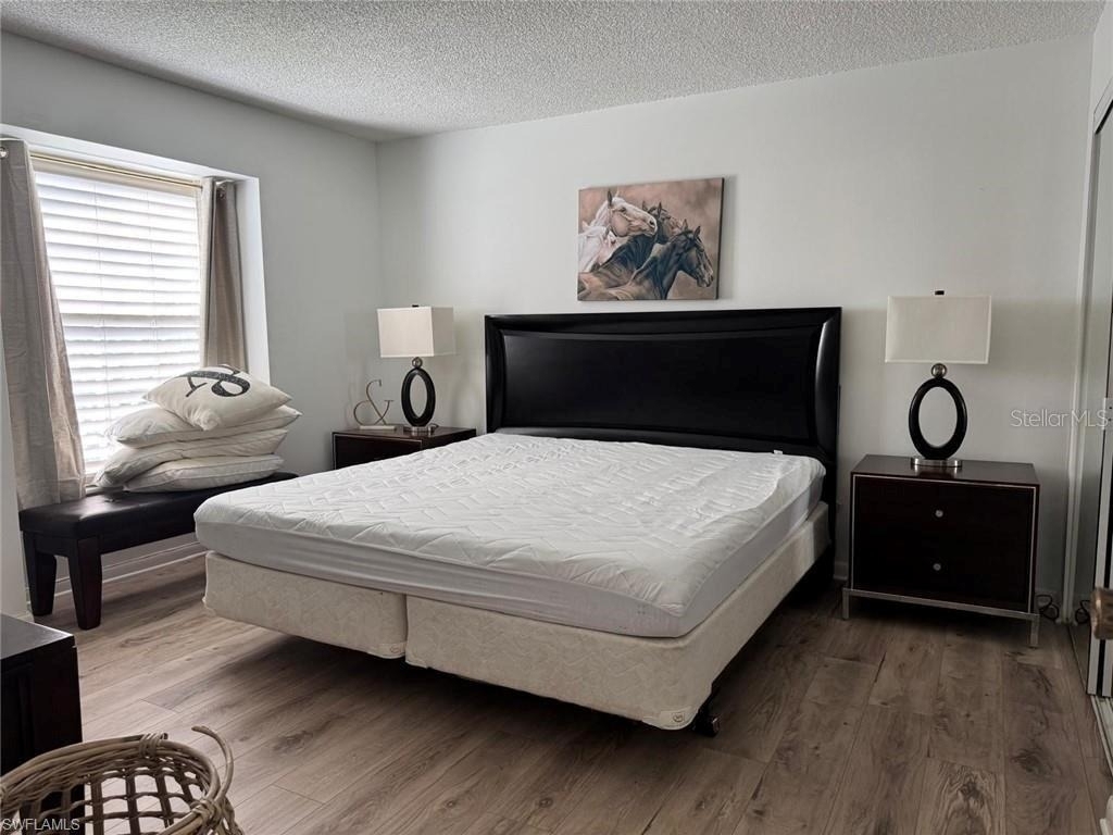 1900 Alamanda Drive - Photo 8