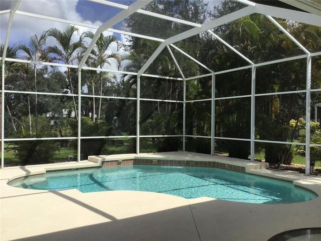 1292 W Hillsborough Boulevard - Photo 17