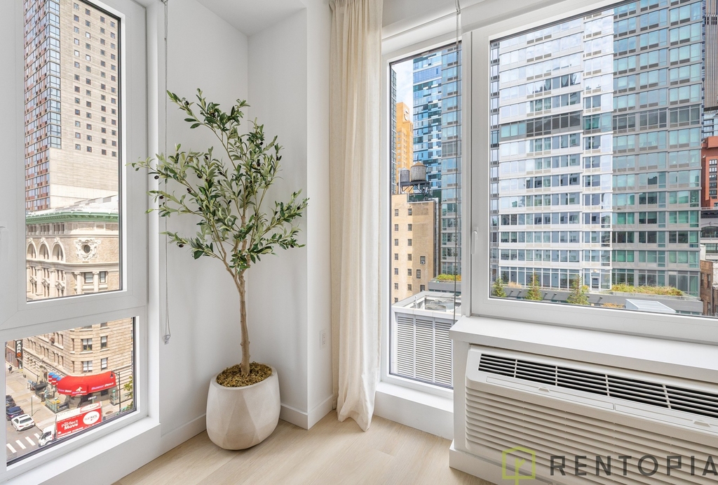 150 Lawrence Street - Photo 4
