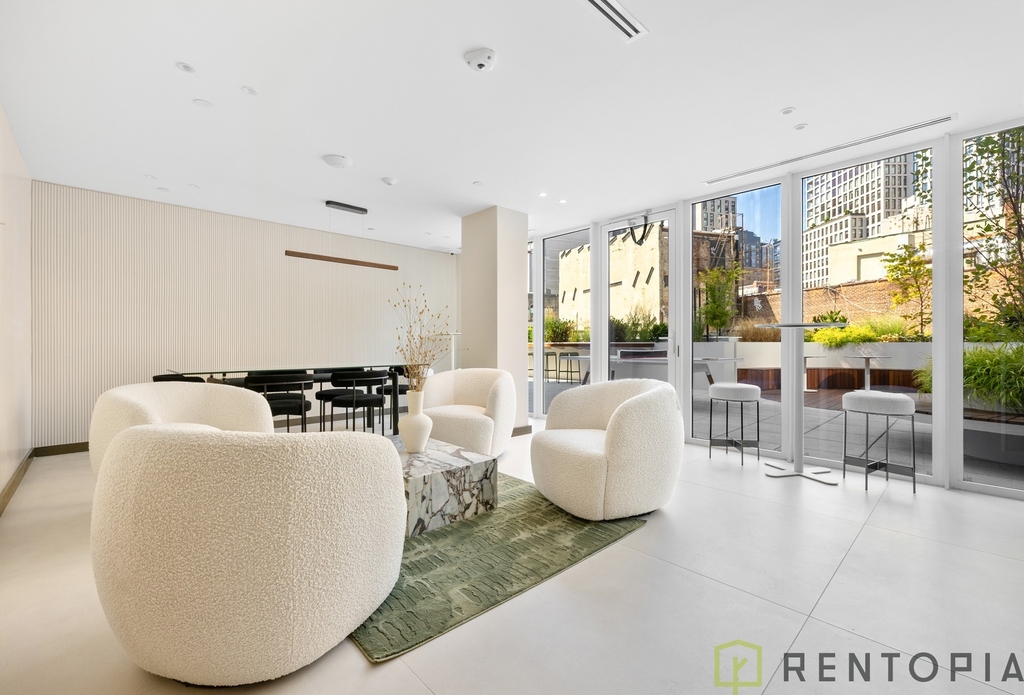 150 Lawrence Street - Photo 11