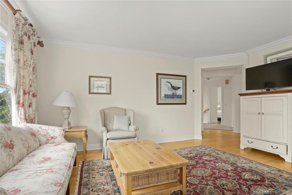 190 Main Street - Photo 3