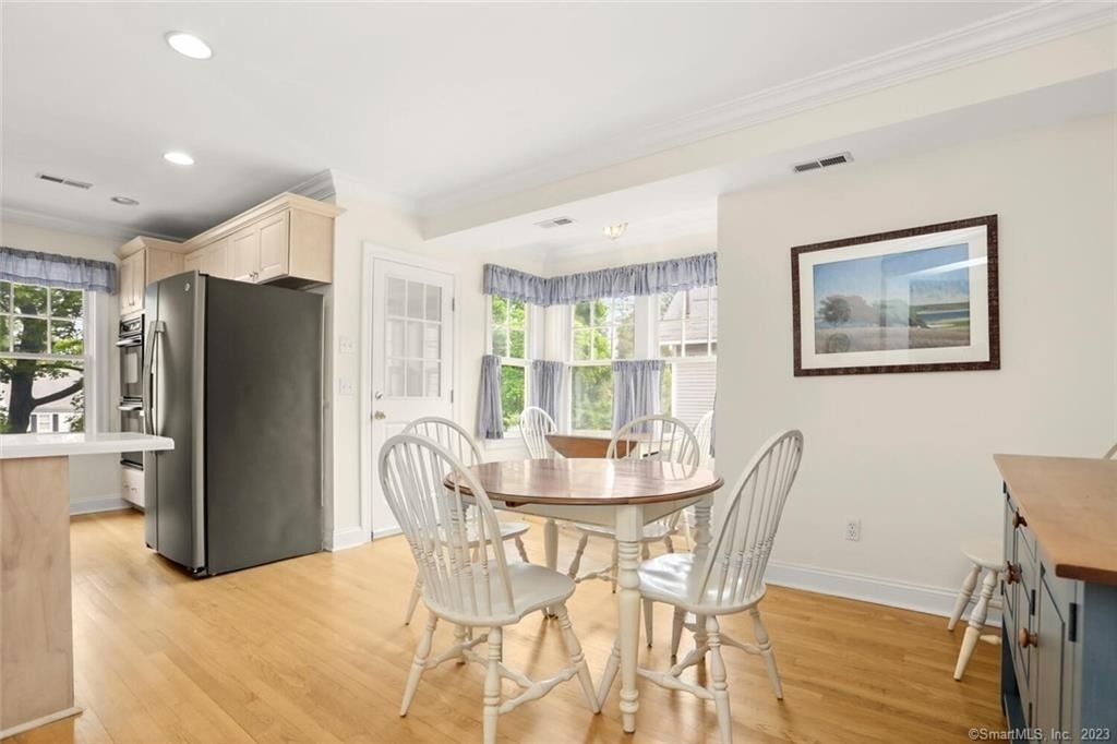 190 Main Street - Photo 5