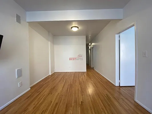 415 West 52nd Street - Photo 2