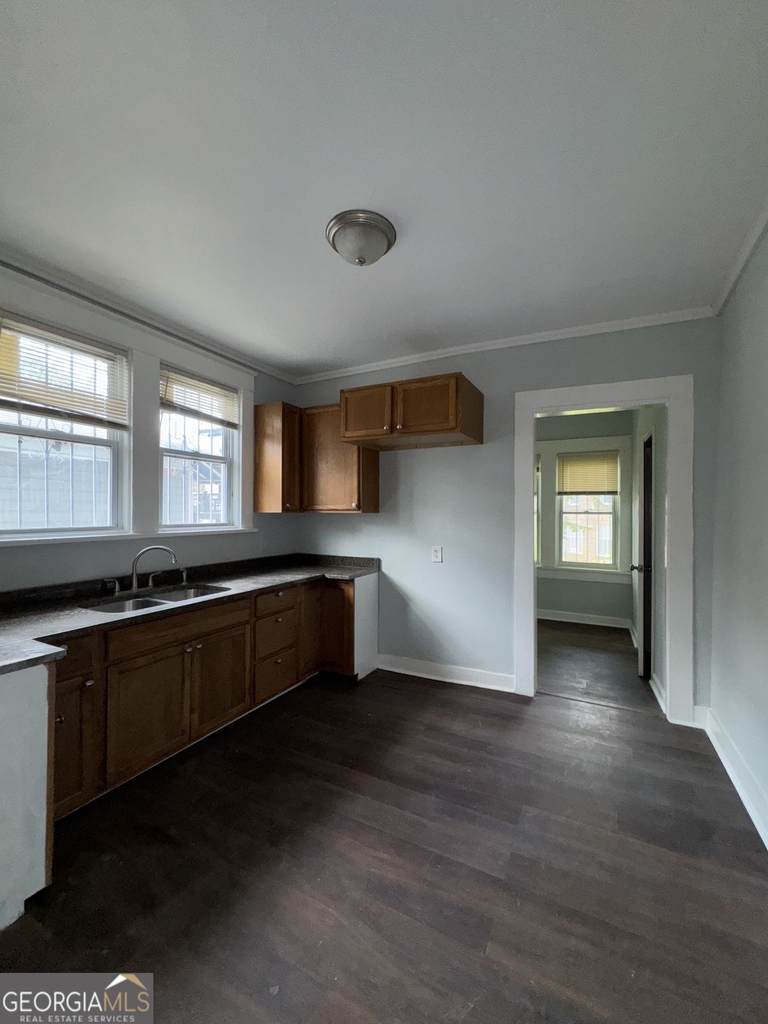1462 Lucile Avenue Sw - Photo 8