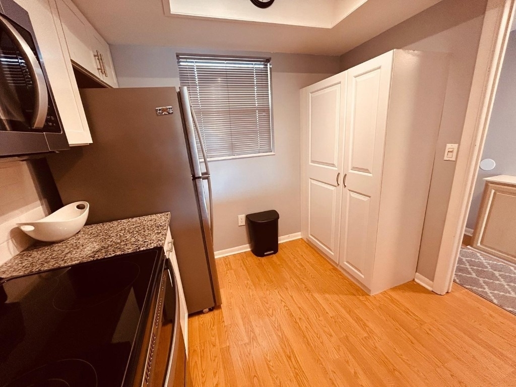 2050 Oleander Boulevard - Photo 3