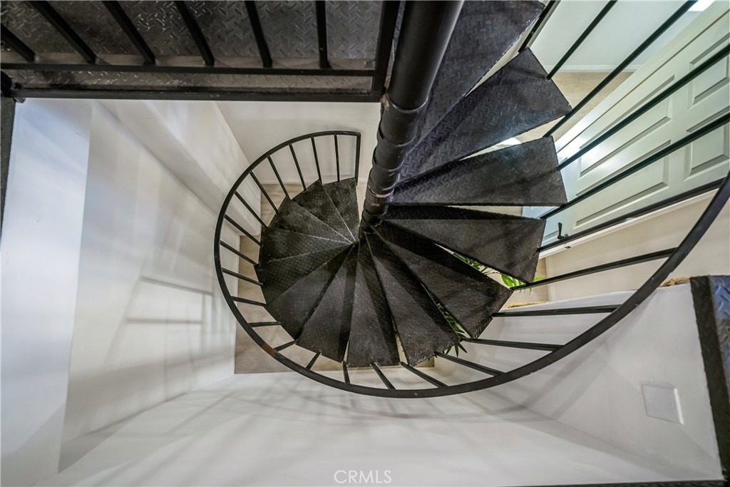 1101 N Maclay Avenue - Photo 29