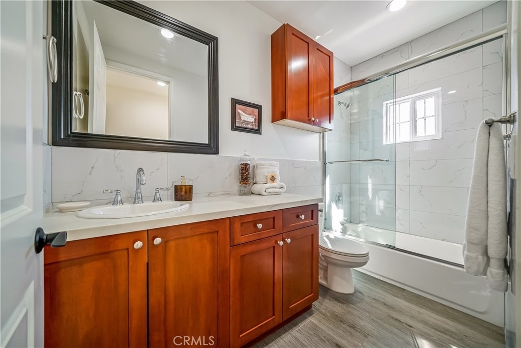 1101 N Maclay Avenue - Photo 24