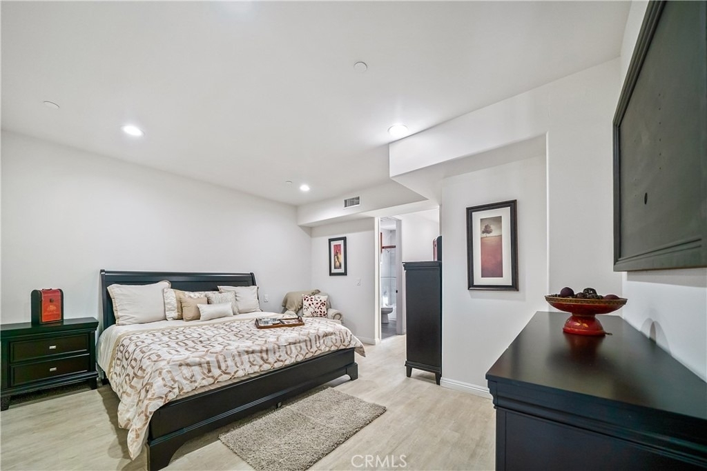 1101 N Maclay Avenue - Photo 26