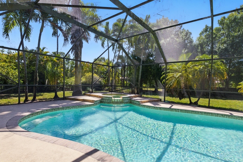 14846 61st Court N - Photo 7