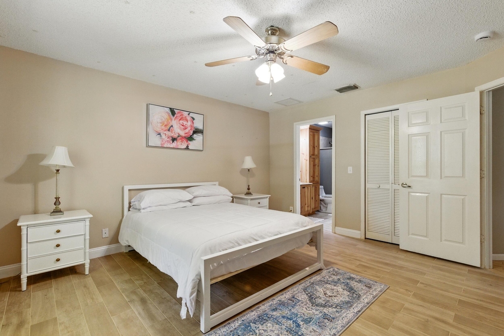 14846 61st Court N - Photo 32