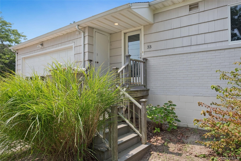 33 Beach Road - Photo 0