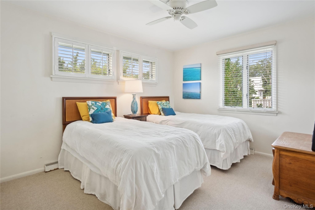 33 Beach Road - Photo 13