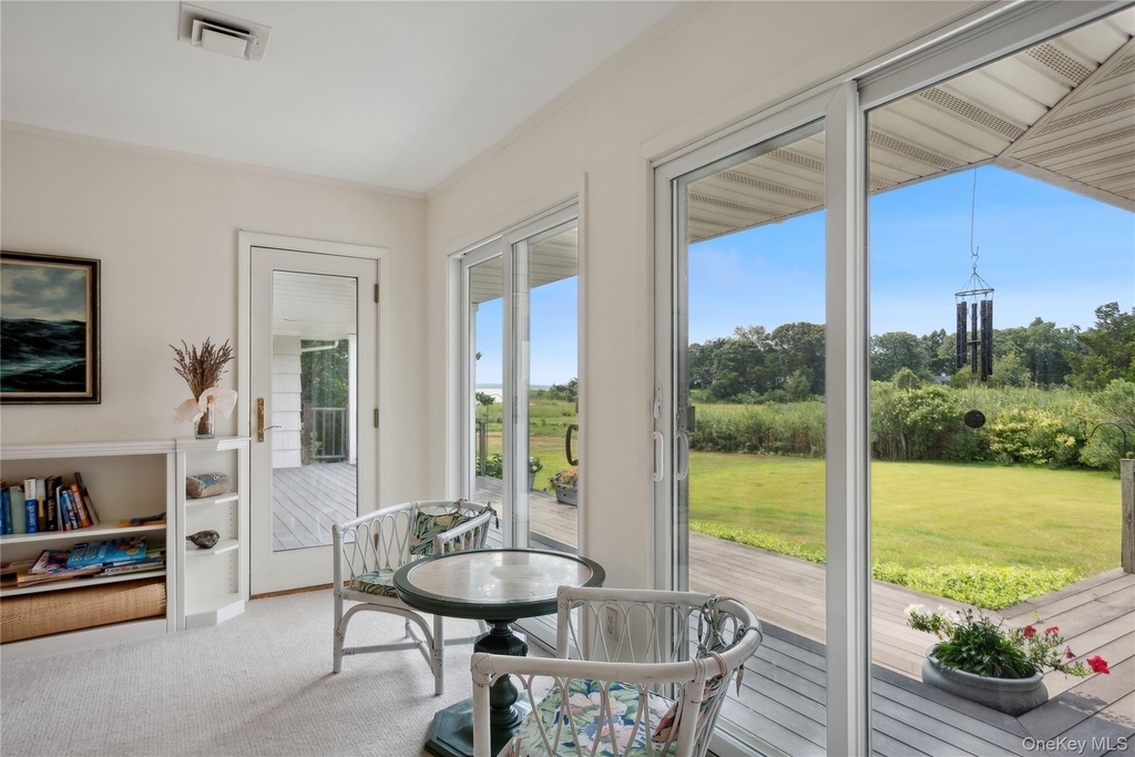 33 Beach Road - Photo 9