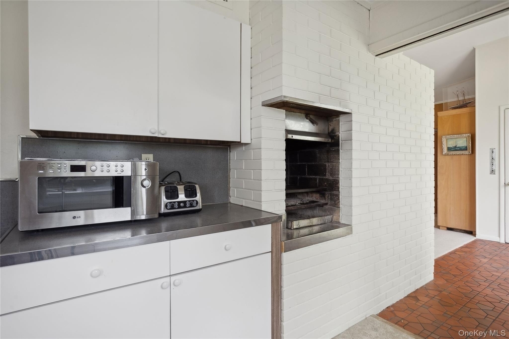 33 Beach Road - Photo 22