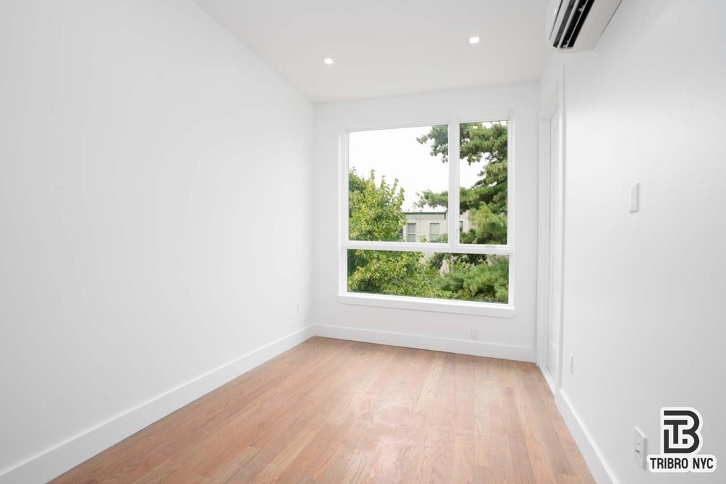 1493 Dekalb Avenue - Photo 4