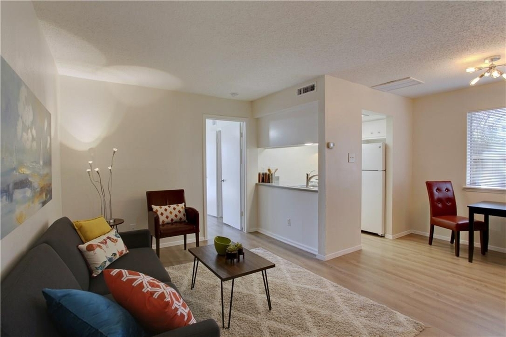 9079 Jollyville Rd - Photo 8