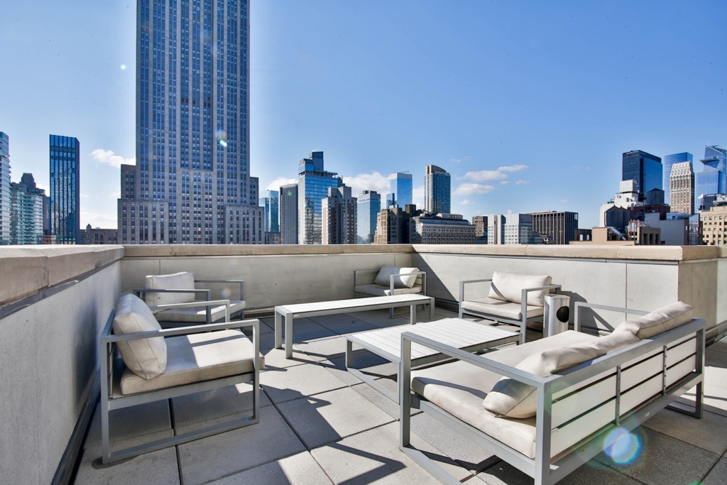 3 West 36th Street - Photo 5