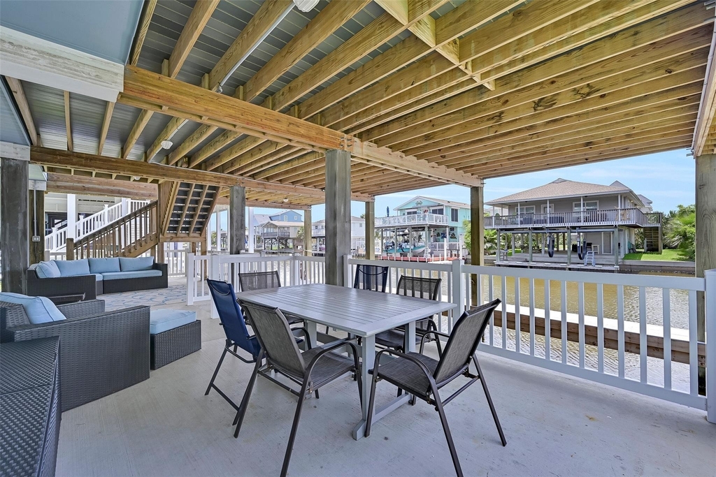 22915 Martes Street - Photo 32