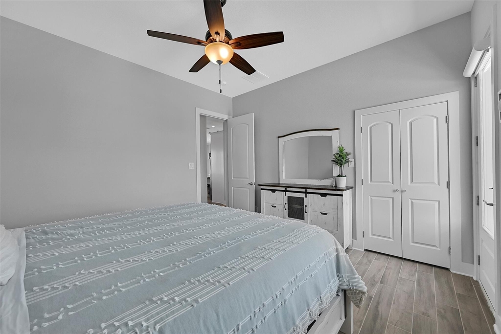 22915 Martes Street - Photo 20