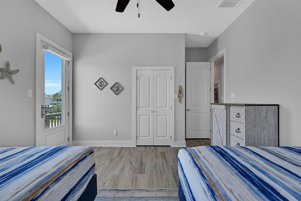 22915 Martes Street - Photo 18