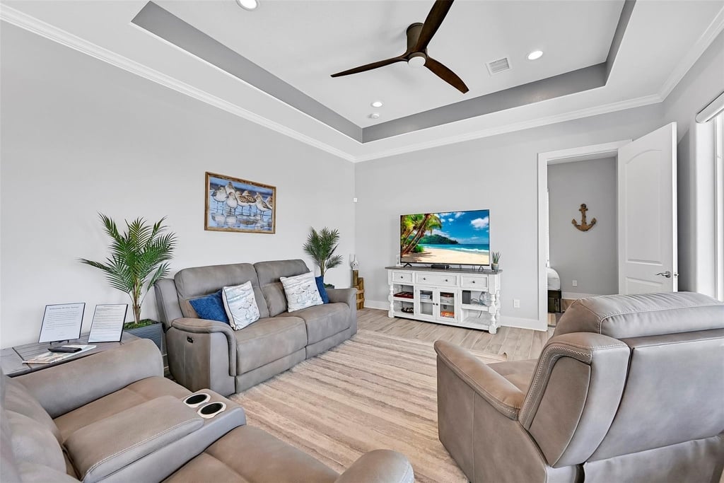 22915 Martes Street - Photo 3