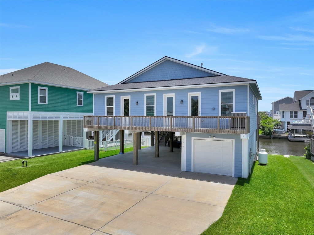 22915 Martes Street - Photo 36