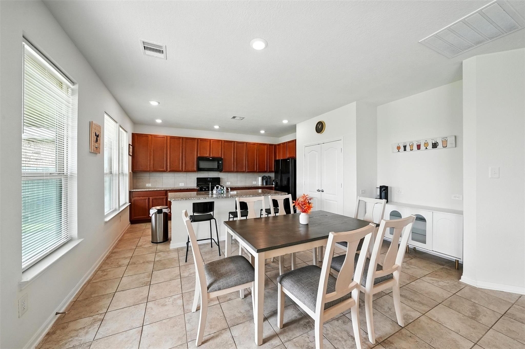 15410 Rosehill Summit Lane - Photo 9