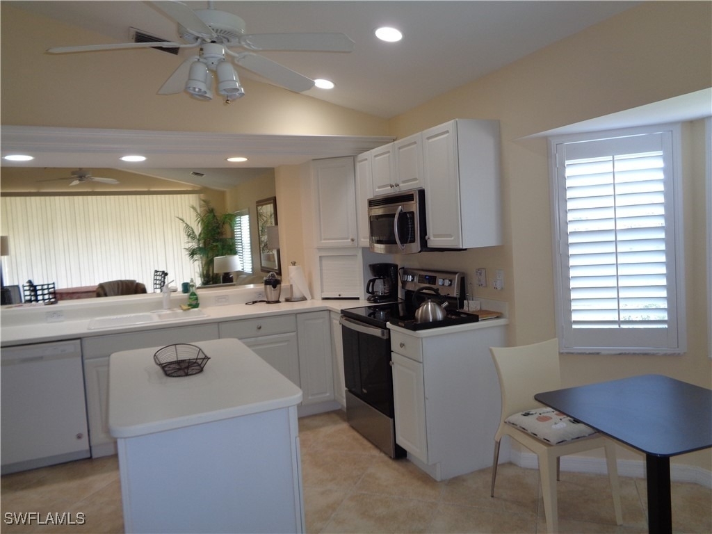 6115 Reserve Circle - Photo 7
