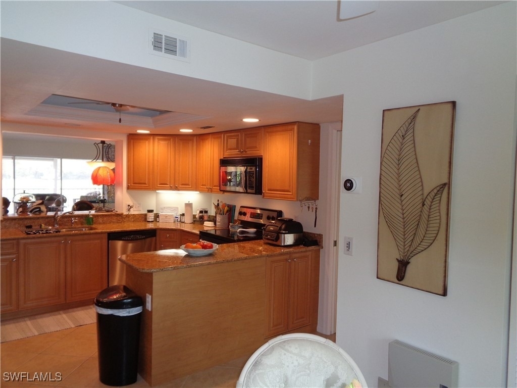 6270 Bellerive Avenue - Photo 14