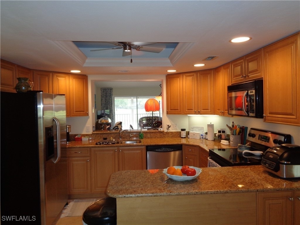 6270 Bellerive Avenue - Photo 13