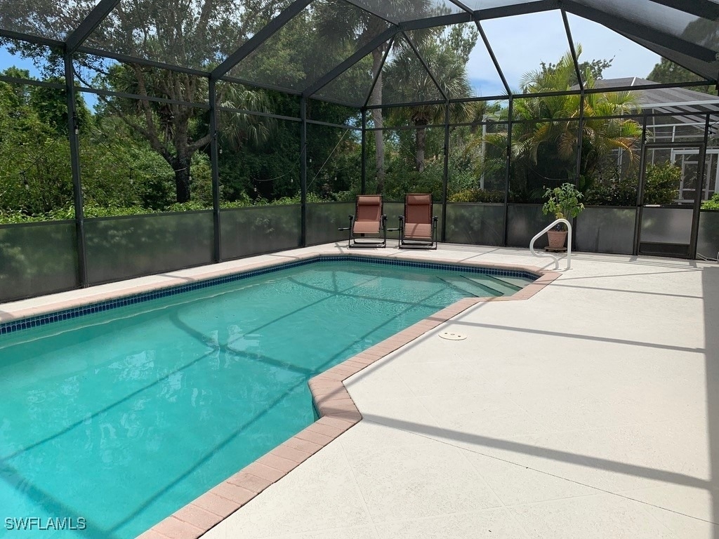6247 Ashwood Lane - Photo 4