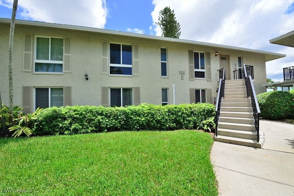 229 Palm Drive - Photo 1
