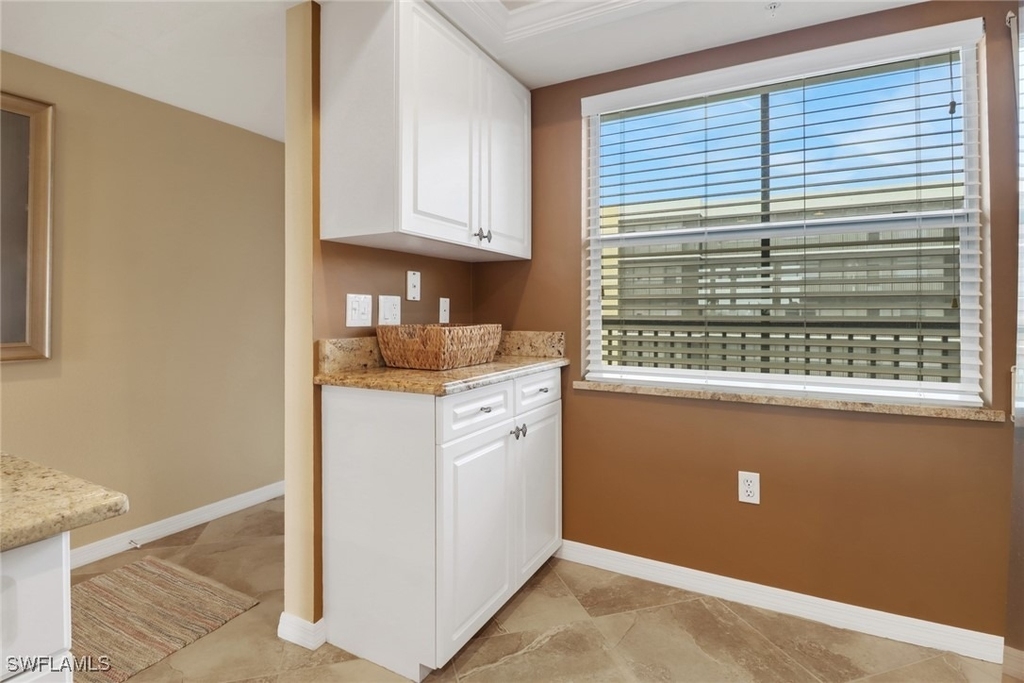 4421 Bay Beach Lane - Photo 6
