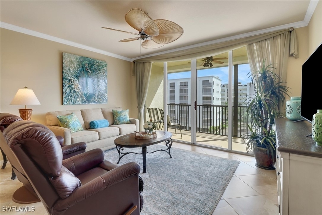4421 Bay Beach Lane - Photo 18