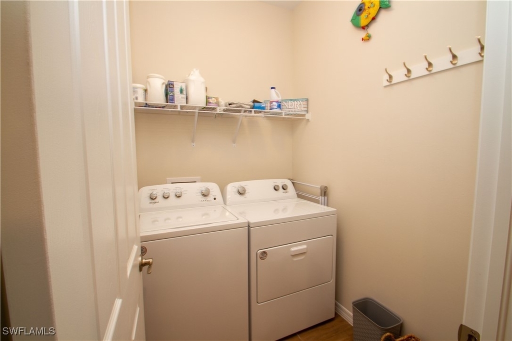 1241 Enbrook Loop - Photo 8