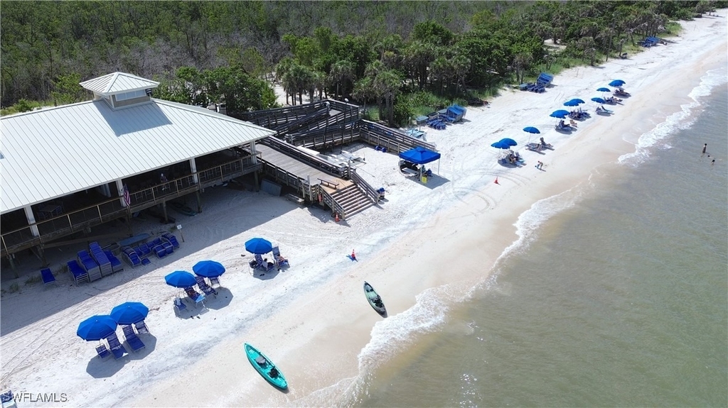 7048 Pelican Bay Boulevard - Photo 23