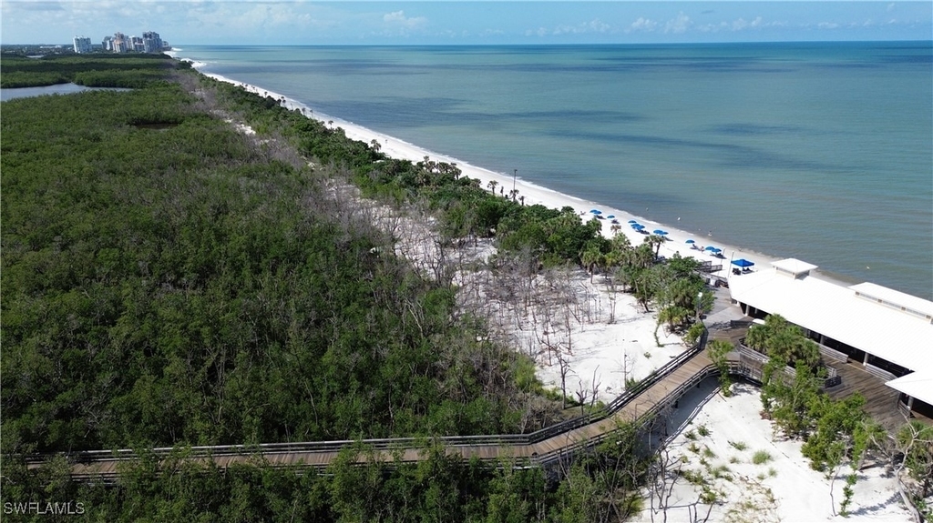 7048 Pelican Bay Boulevard - Photo 24