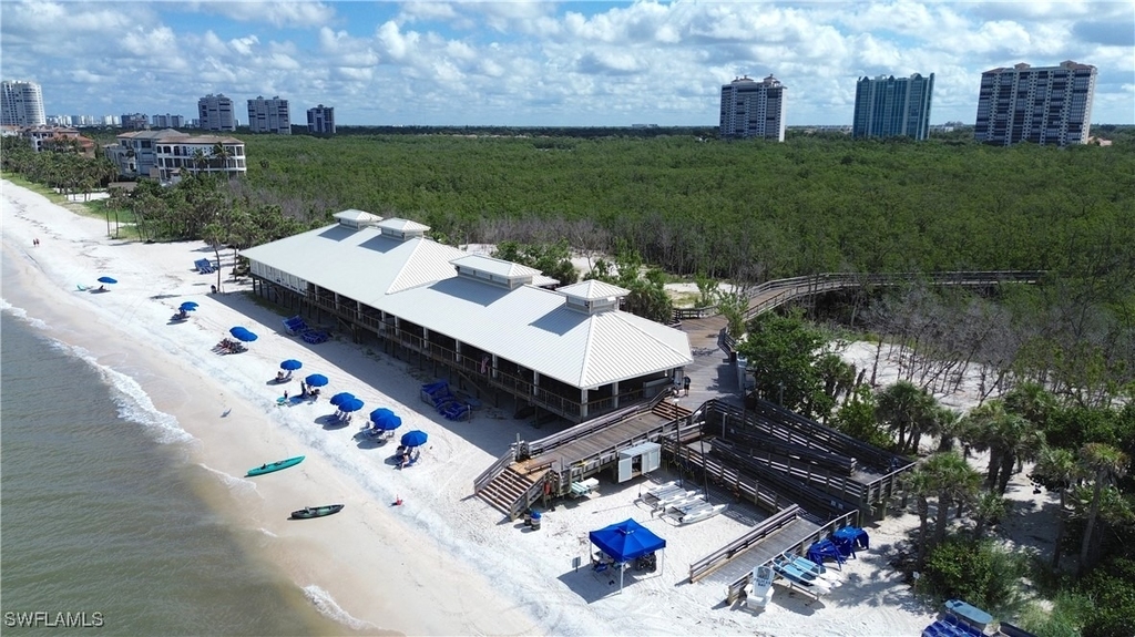 7048 Pelican Bay Boulevard - Photo 28