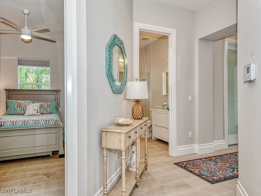 712 108th Avenue N - Photo 4