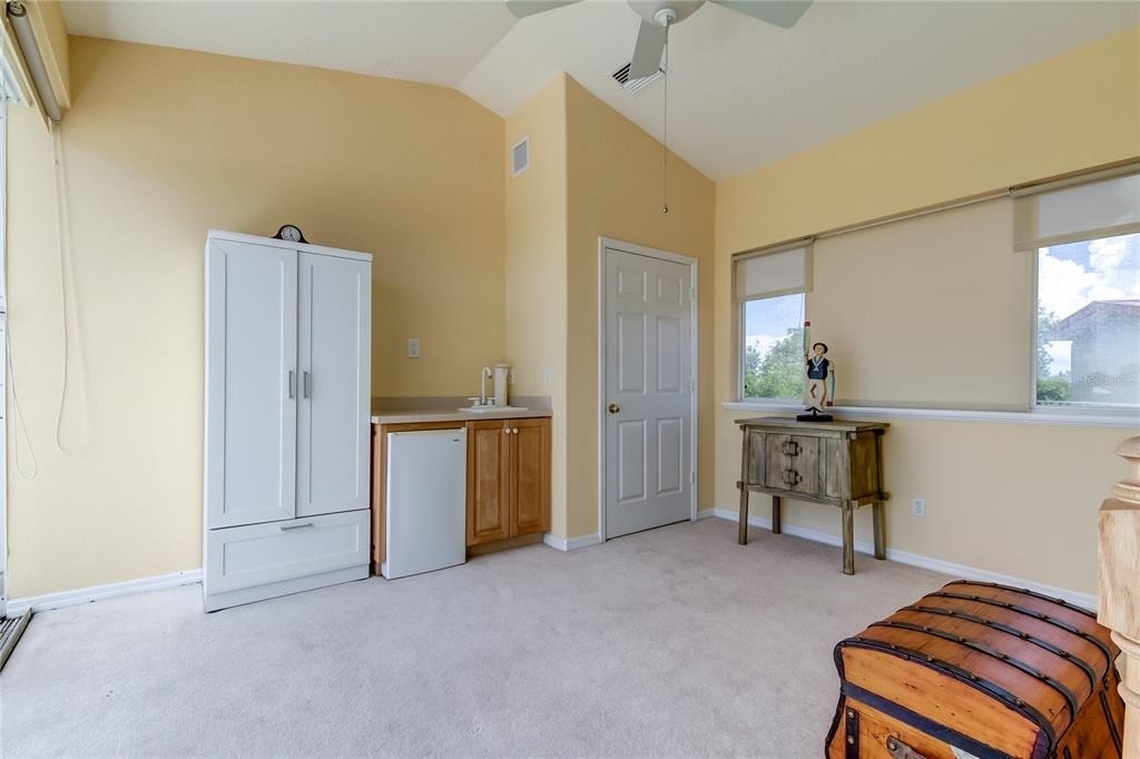 1575 Pinellas Bayway Way S - Photo 59