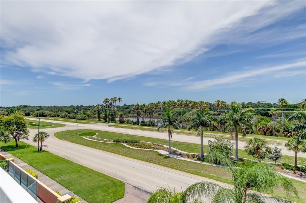 1575 Pinellas Bayway Way S - Photo 66