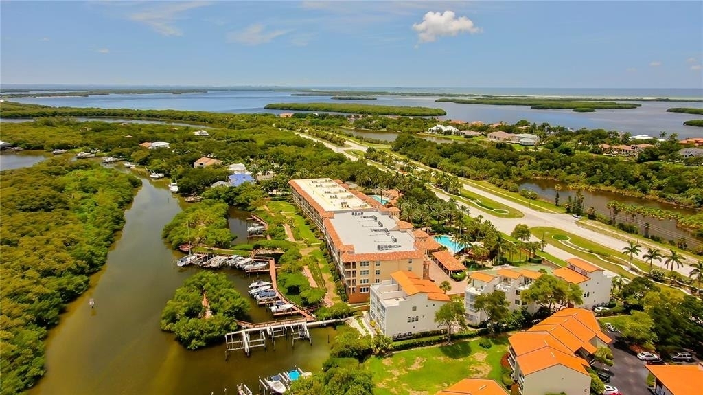 1575 Pinellas Bayway Way S - Photo 11