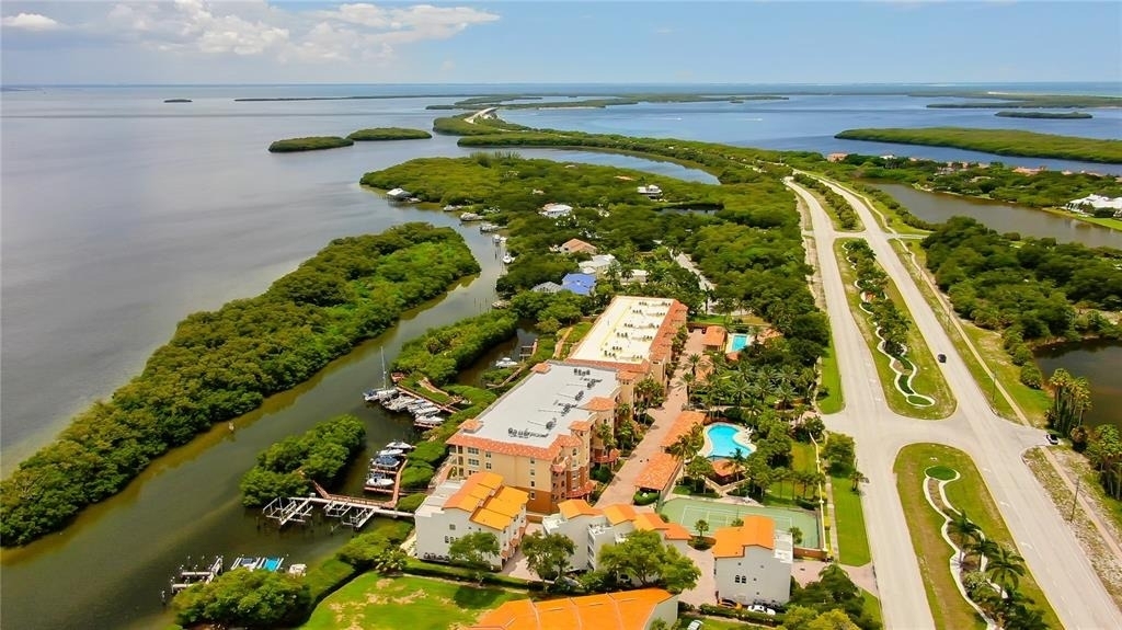 1575 Pinellas Bayway Way S - Photo 14