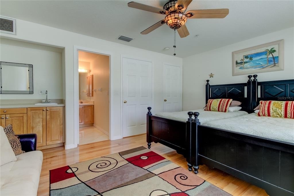 1575 Pinellas Bayway Way S - Photo 46