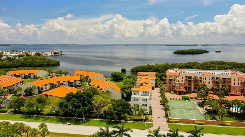 1575 Pinellas Bayway Way S - Photo 76