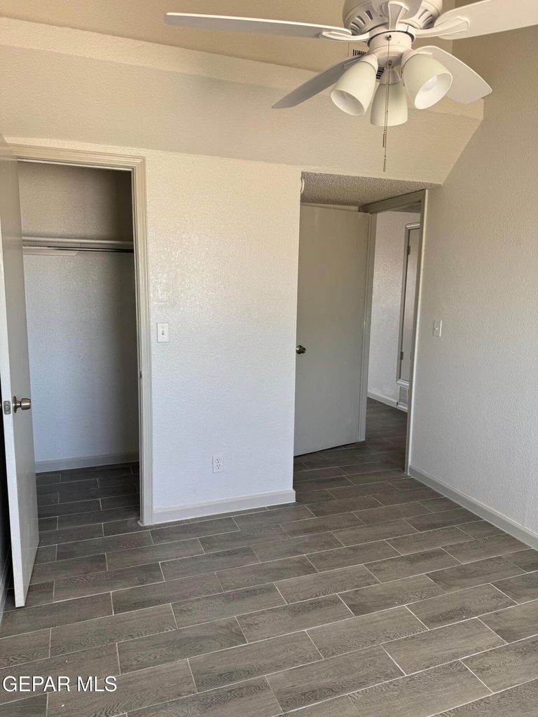 8507 Alameda Avenue - Photo 5