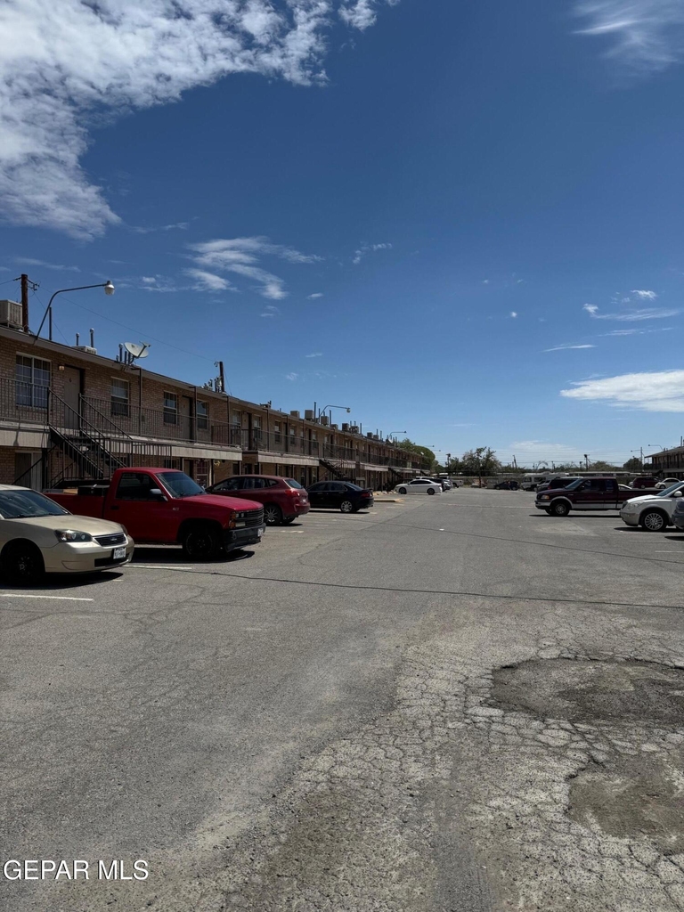 8507 Alameda Avenue - Photo 1